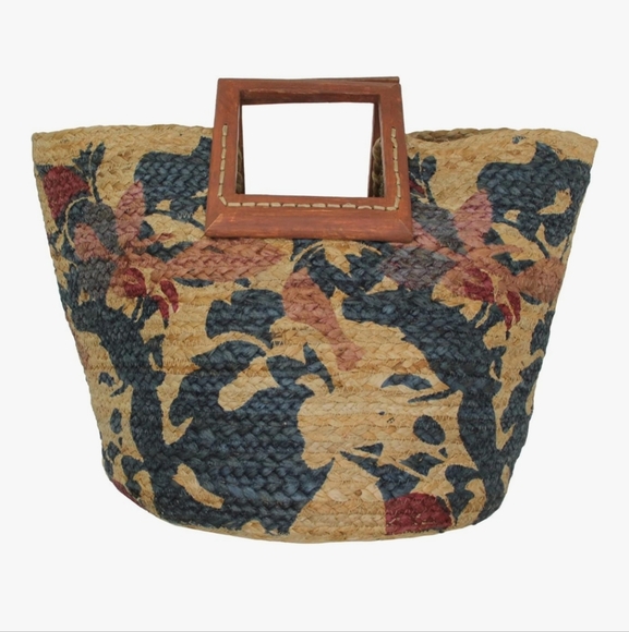 Olivia Miller Handbags - ⭐️ Host Pick ⭐️ NWOT Olivia Miller Stylish Woven Tote Bag with Square Handle